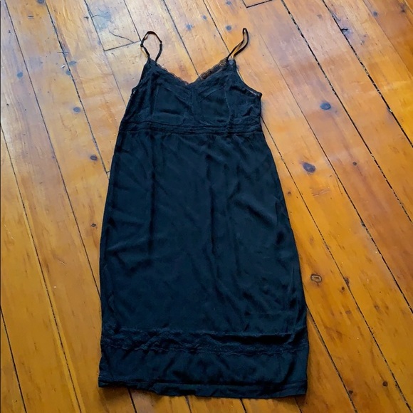 Black Lace Forever 21 Dress Sz S - Picture 1 of 4